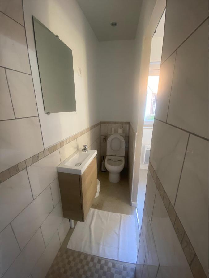 California Hotel Maretz Kültér fotó
